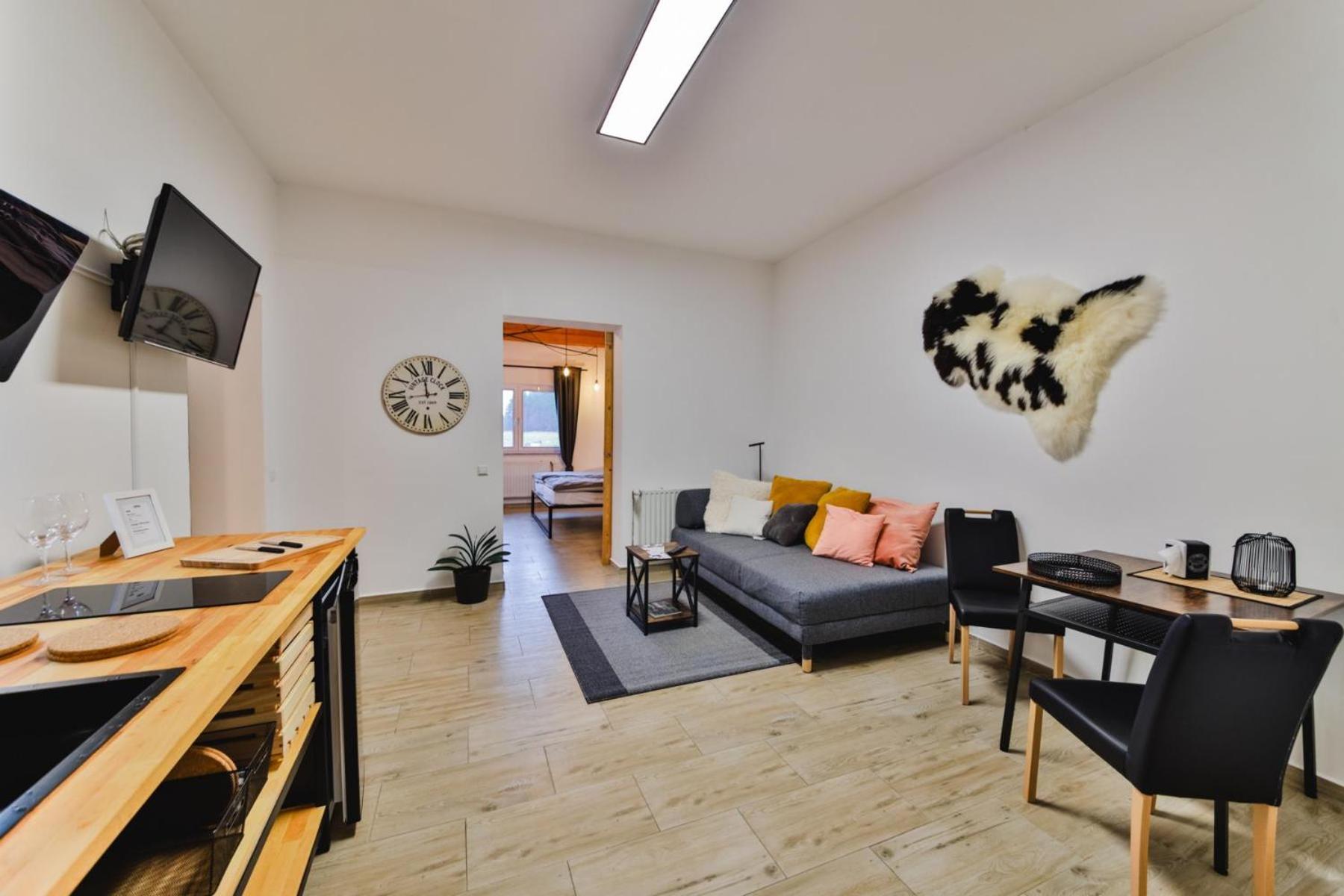 Achalm Hof Lägenhet Reutlingen Exteriör bild